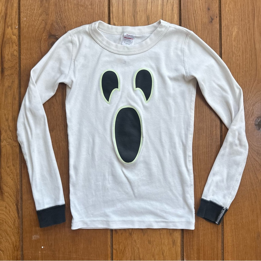 Hanna Andersson white glow in the dark ghost long sleeve tee